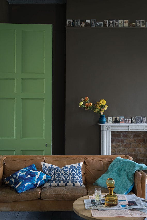 Paint Salon Drab No. 290