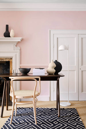 Pink Slip (No. 220) - Detalhe de Ambiente #2