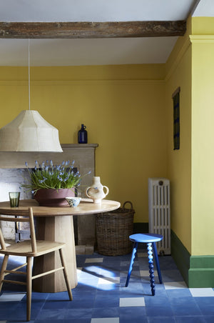 Indian Yellow (No. 335) - Ambiente Decorado