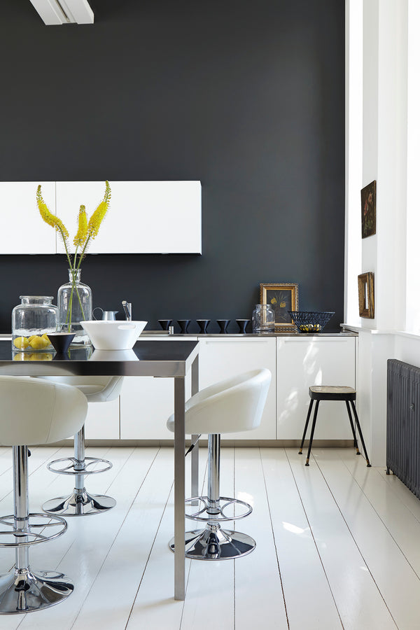 Little Greene Lamp Black No. 228