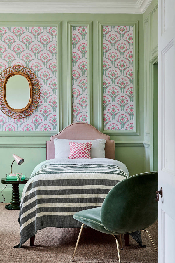 Little Greene Pea Green No. 91