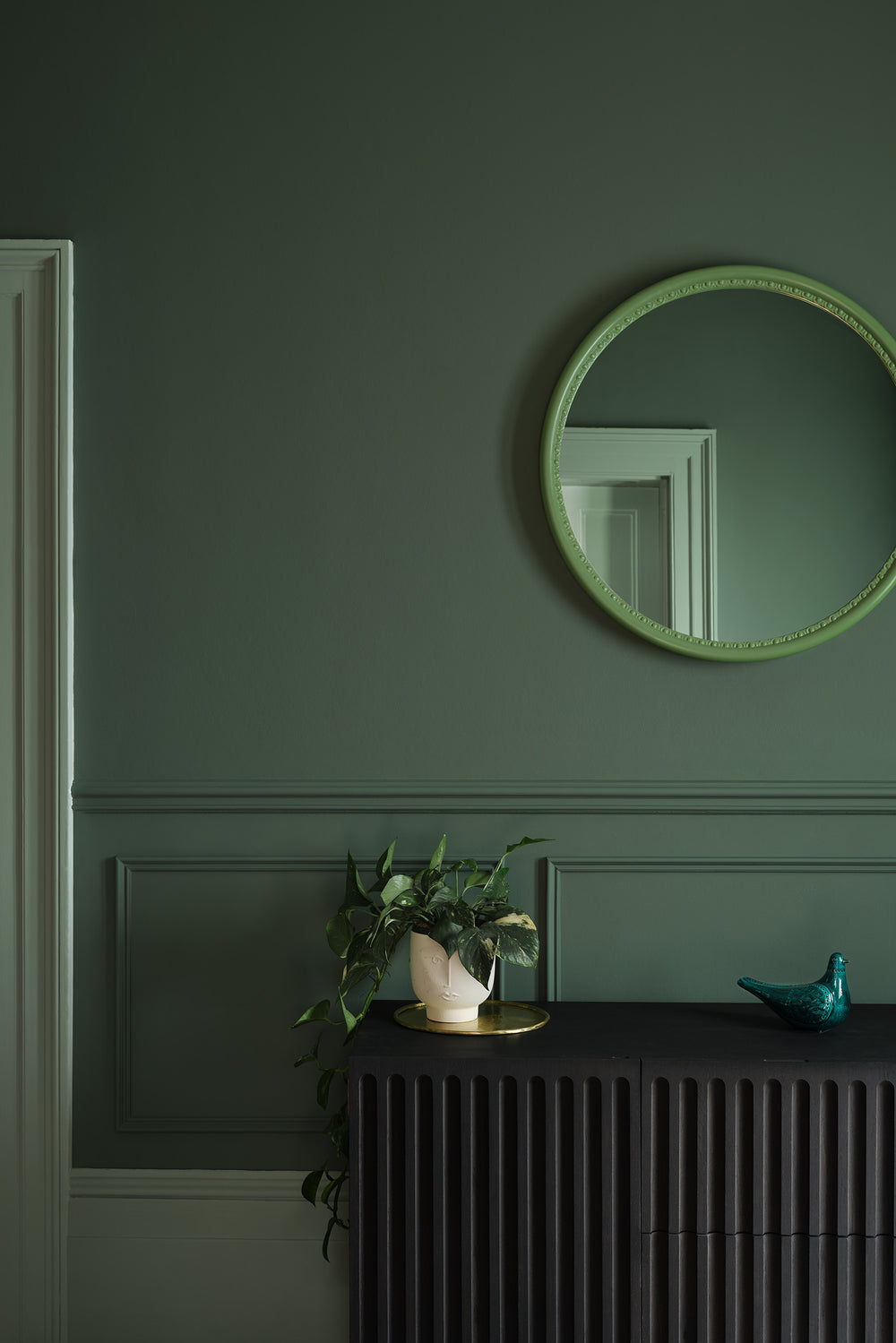Paint & Paper Library Chelsea Green II No. 549 sample pot