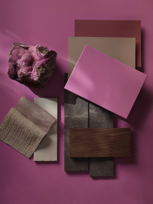 Interior pintado com Paint & Paper Library Cobalto No. 714