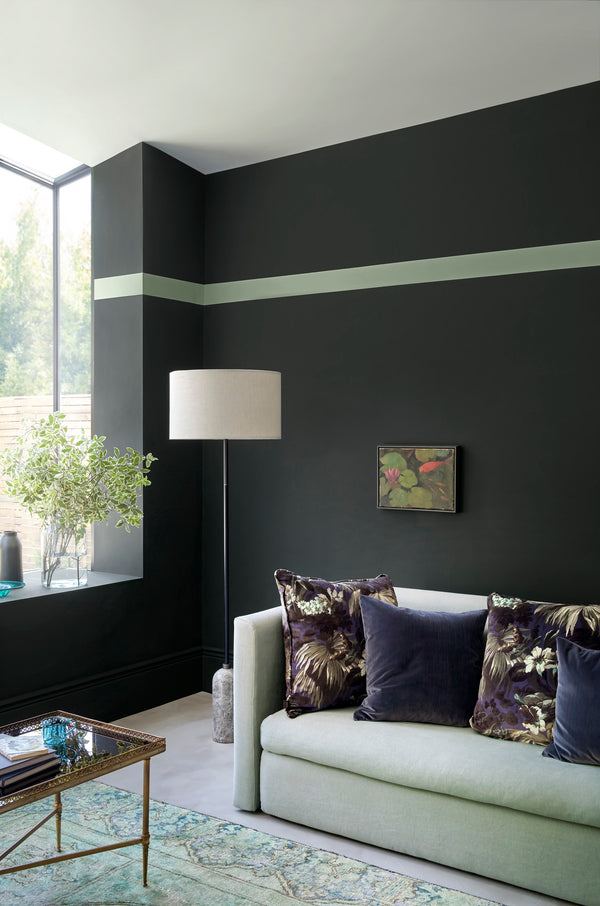 Interior pintado com Paint & Paper Library Ilex No. 558