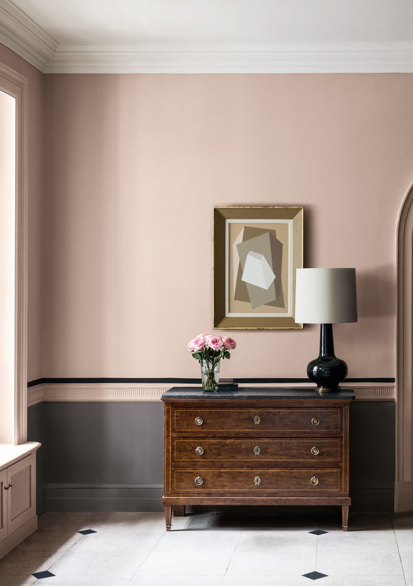 Interior pintado com Paint & Paper Library New Black No. 126