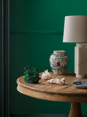 Interior pintado com Paint & Paper Library Nori No. 590
