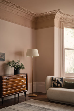 Interior pintado com Paint & Paper Library Powder III No. 293