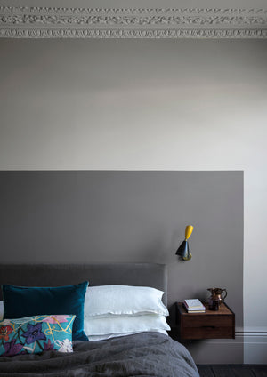 Interior pintado com Paint & Paper Library Slate IV No. 164